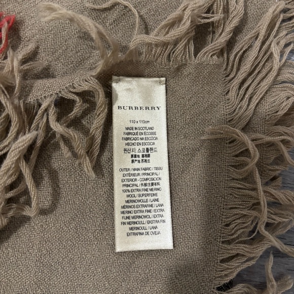 Burberry Classic Check Wool Scarf - Picture 3 of 7